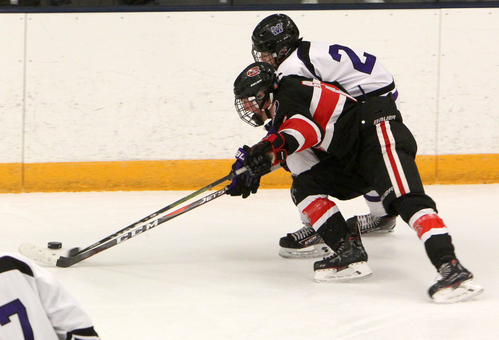 Chi-Hi boys hockey at Eau Claire Memorial 12-19-19